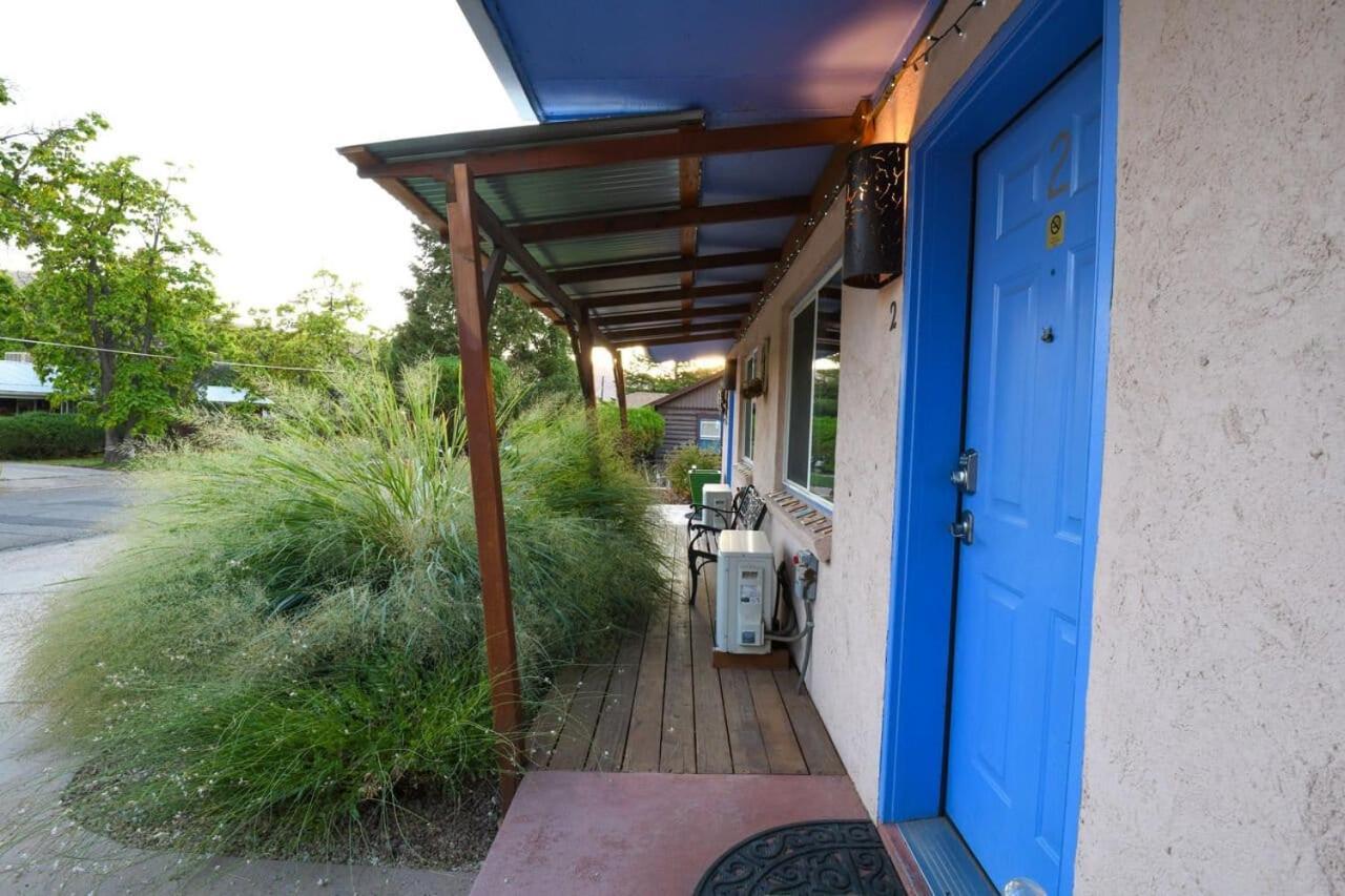 Cozy Adventure Pad Near Downtown - Rose Tree 2 Villa Moab Eksteriør billede