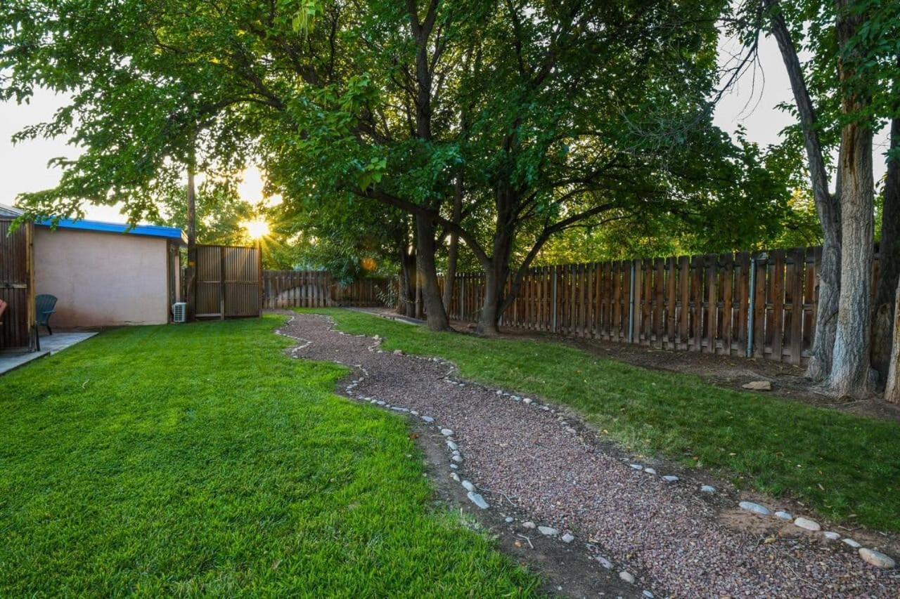 Cozy Adventure Pad Near Downtown - Rose Tree 2 Villa Moab Eksteriør billede